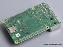 Raspberry Pi 4 model B 4GB alulnézetben
