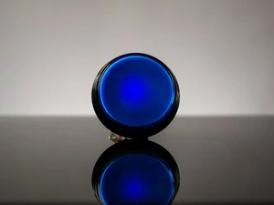 A1194 átmérő 60mm, kék nagyméretű ledes nyomógomb