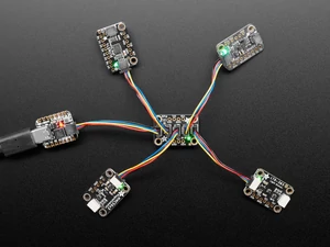 A5625 Adafruit Qwiic / Stemma QT 5 Port Hub