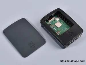 Raspberry Pi 3 official feketedoboz