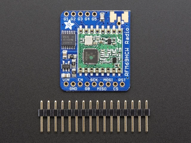 A3070 RFM69HCW Transceiver Radio Breakout - 868 or 915 MHz