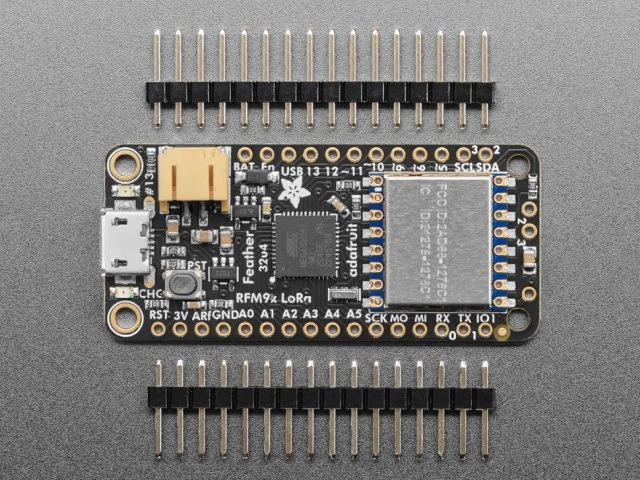 A3078 Adafruit Feather 32u4 RFM95 LoRa Radio - 868 or 915MHz