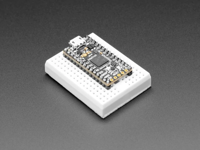 A3727 Adafruit ItsyBitsy M0 Express