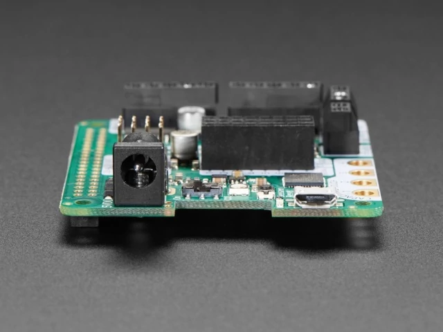 A3957 Adafruit CRICKIT HAT for Raspberry Pi