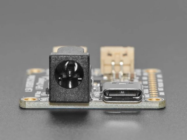 A4755 Universal USB / DC / Solar Li-Ion / Li-Po charger