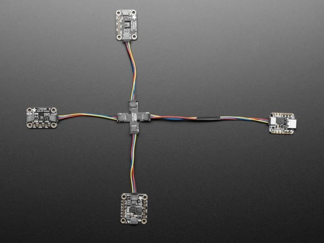 A4861 SparkFun Qwiic Multiport (Works with Stemma QT)