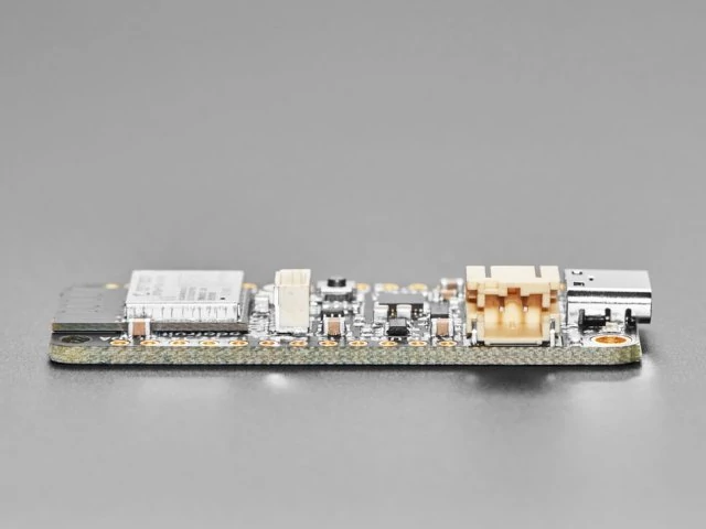 A5400 ESP32 Feather V2 - 8MB Flash + 2 MB PSRAM