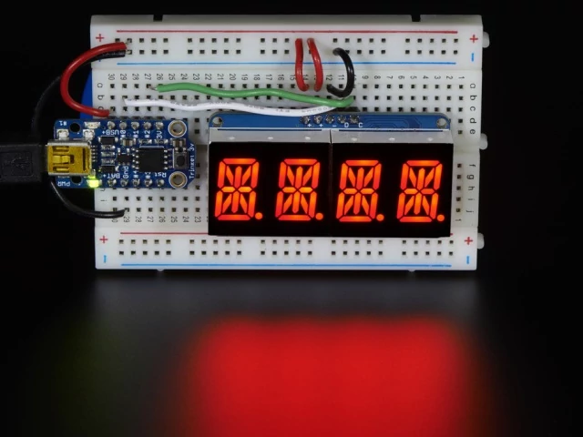 A1911 Quad Alphanumeric Display - Red 0.54