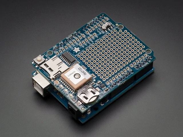 Adafruit Ultimate GPS Logger Shield incl. GPS Module