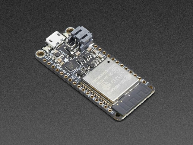 A3405 Adafruit HUZZAH32 - ESP32 Feather Board