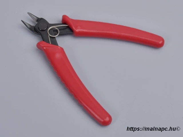 Oldalcsípőfogó 127mm ergonomikus nyél Oldalcsípőfogó 127mm ergonomikus nyél