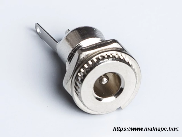 DC tápalj 2,1mm/5,5mm fém, csavaros