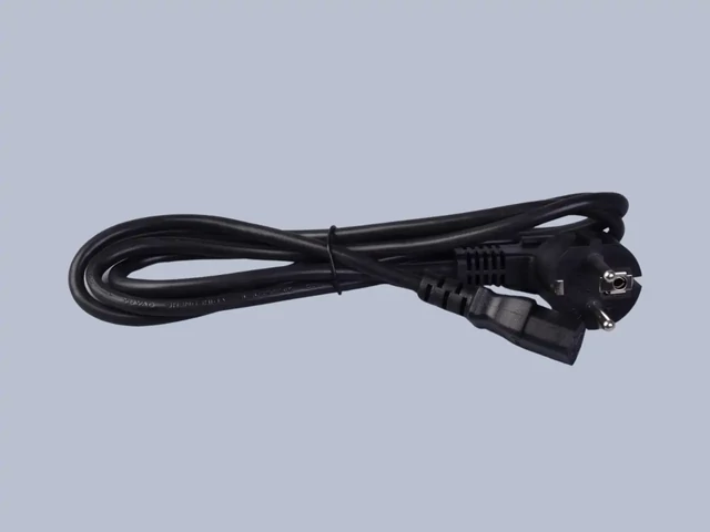 PC tápkábel 1.8m C13 / EU - fekete