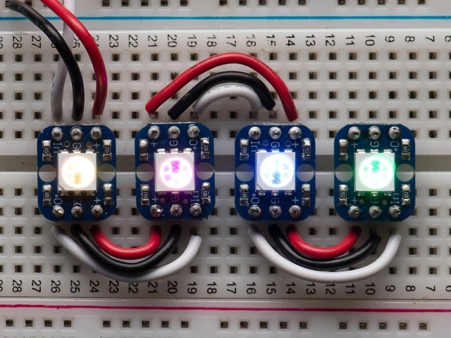 A1312 NeoPixel RGB Smart LED próbapanelhez - 4db