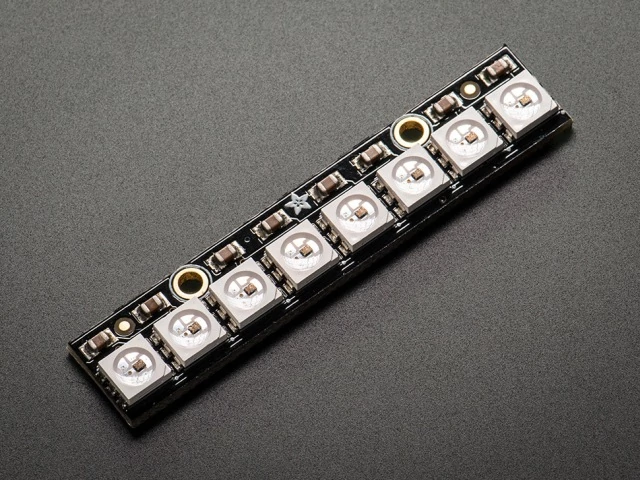 NeoPixel RGB LED sorban 8xWS2812 meghajtó áramkörrel