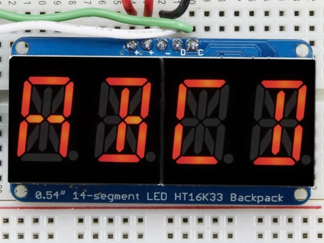 A1911 Quad Alphanumeric Display - Red 0.54
