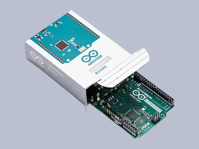 Arduino Leonardo (+headers) - A000057