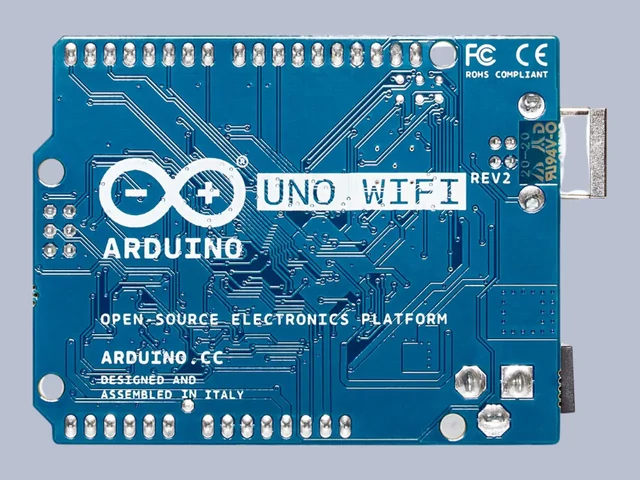 Arduino Uno WiFi REV2 panel hátoldala