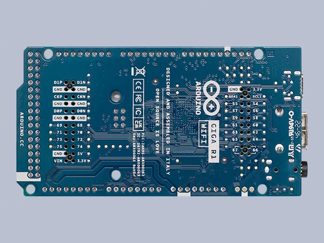 Arduino GIGA R1 WiFi board hátoldal