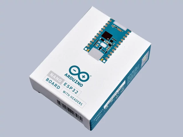 Arduino Nano ESP32 with headers - ABX00083 doboza