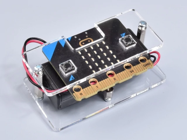 Plexi shield kapcsolós elemtartóval BBC micro:bit-hez