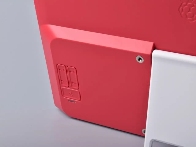 Raspberry Pi Monitor kezelőszervek