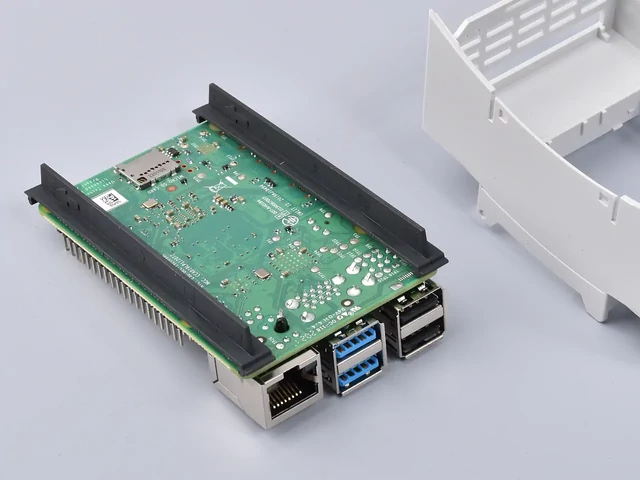 Ipari Raspberry Pi doboz DIN sínre RPI-BC 107,6