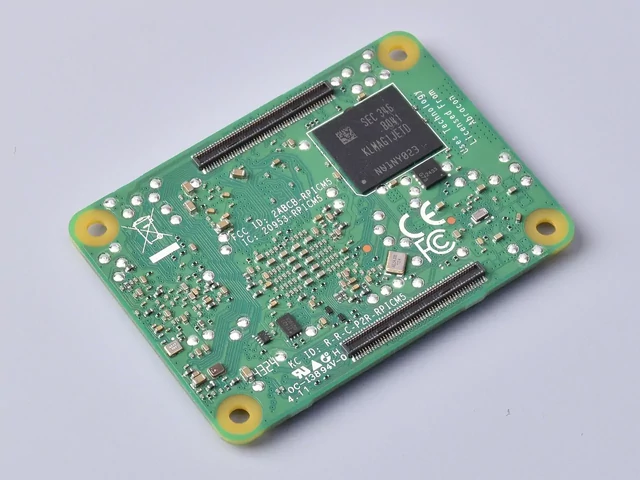 CM5 panel alulnézetben