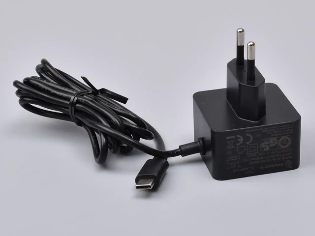 Raspberry Pi 15W USB-C PSU Black EU