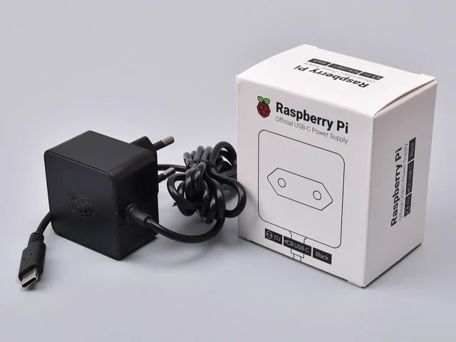 Raspberry Pi 4 official tápegység