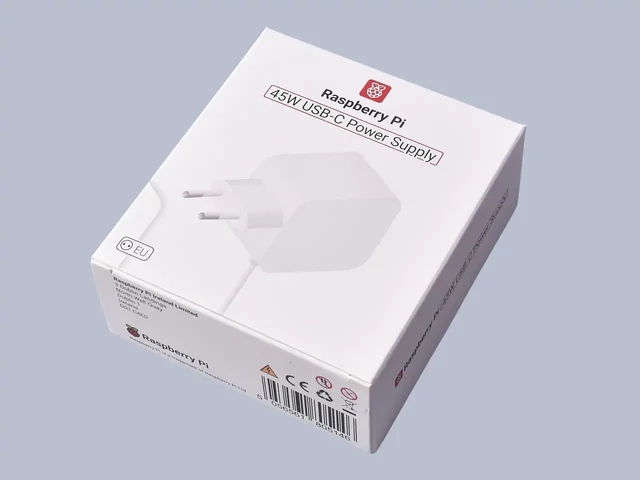 Raspberry Pi USB-C PD 45W tápegység doboza