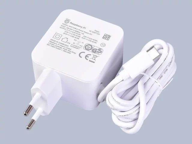 Raspberry Pi USB-C PD 45W PSU EU White