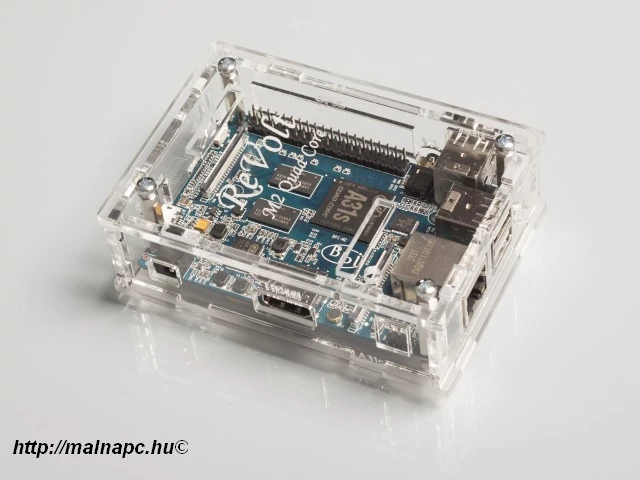 Revolt BPi-M2 QC plexi doboz
