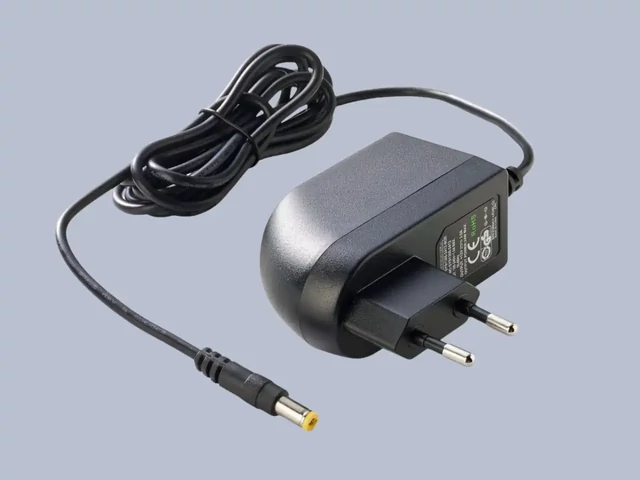 Sunny 1308N-2415-W2E 24W 15V