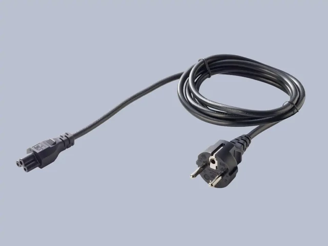 Sunny C5 Europe (Mickey Mouse tápkábel) 1.8m