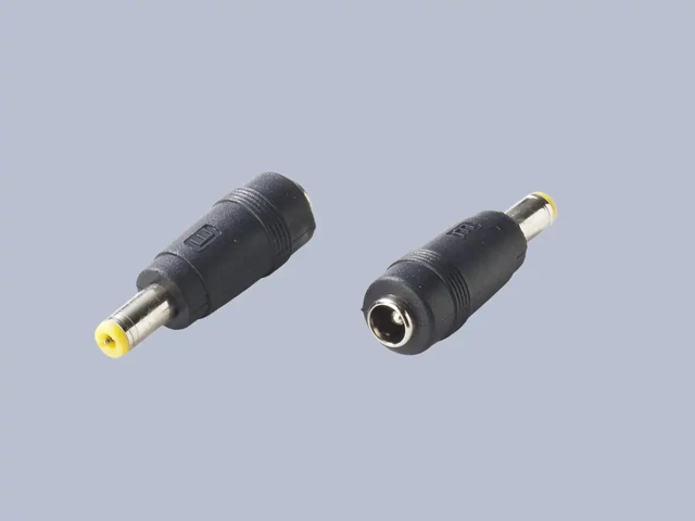 Csatlakozó adapter 2.1x5.5-ről 1.5x5.5-re (S)