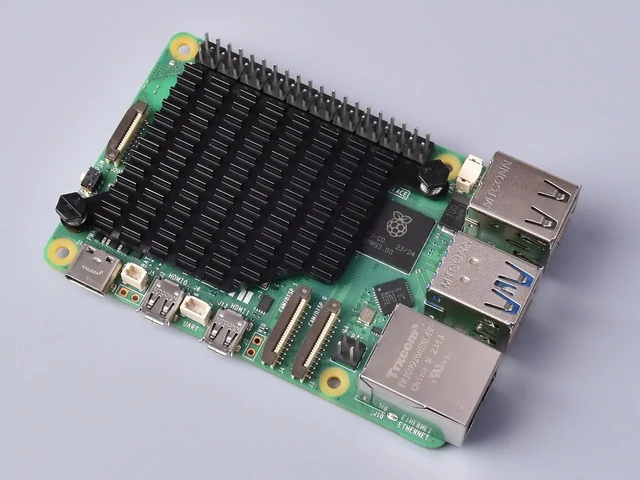 W26399 PoE HAT (F) with Fan for Raspberry Pi 5